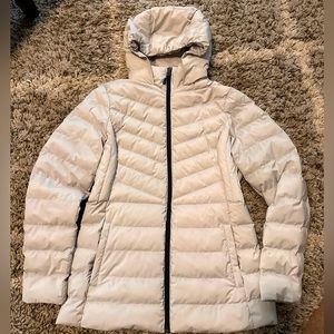 Woman’s 32 degrees heat puffer jacket